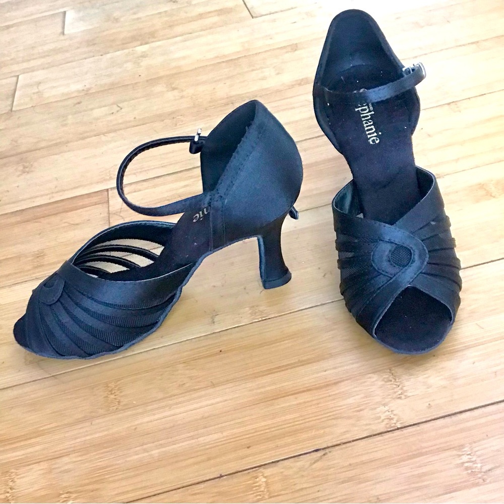 ClassicBlack SexySeeThruMesh Cool Satin Salsa Heels